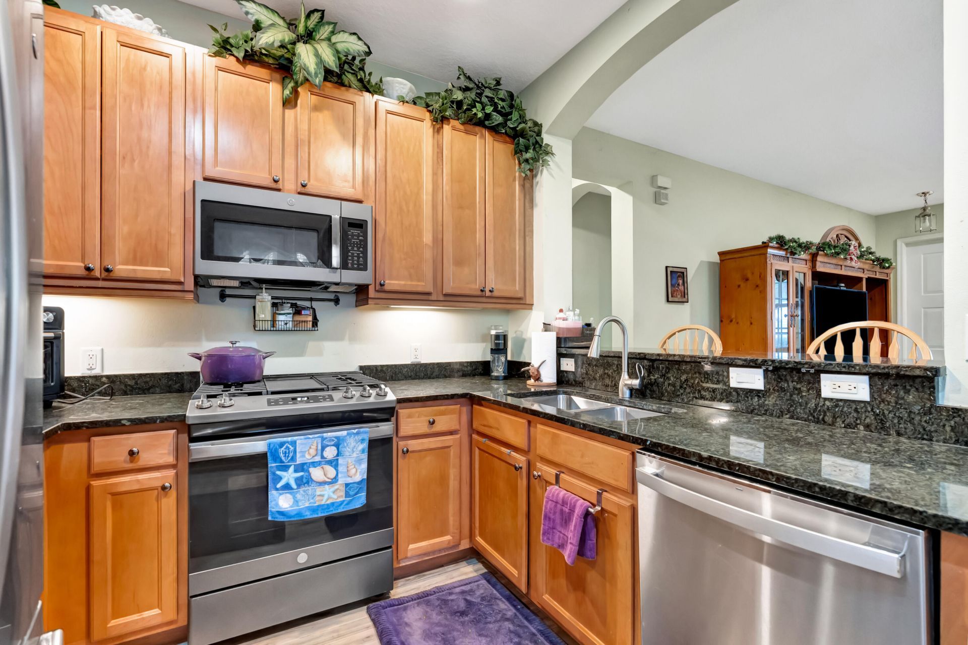 214 Evergrene Parkway, Palm Beach Gardens, FL 33410 Photo