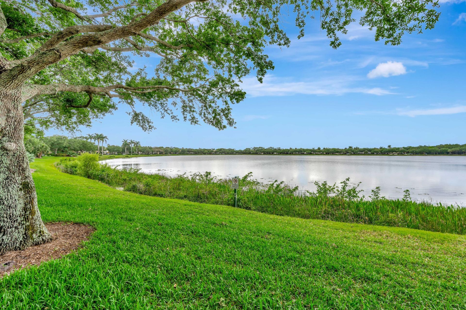 214 Evergrene Parkway, Palm Beach Gardens, FL 33410 Photo