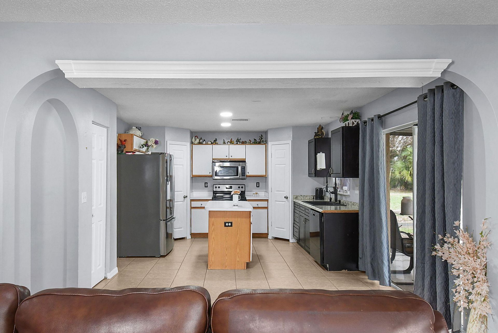 2141 SE Wald Street, Port Saint Lucie, FL 34984 Photo