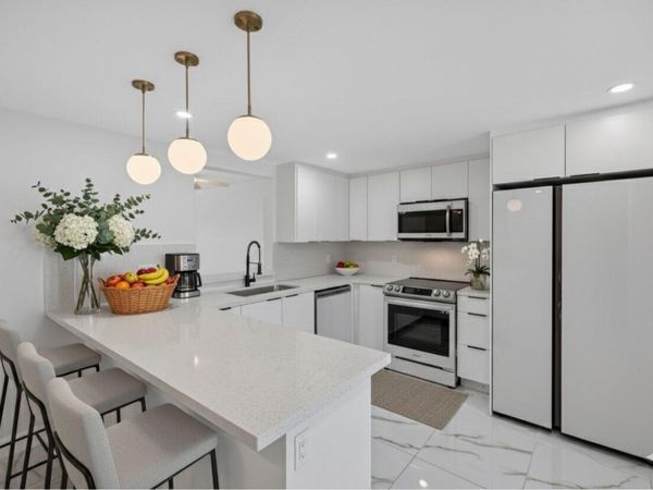 14375 Strathmore Lane, Unit 303, Delray Beach, FL 33446