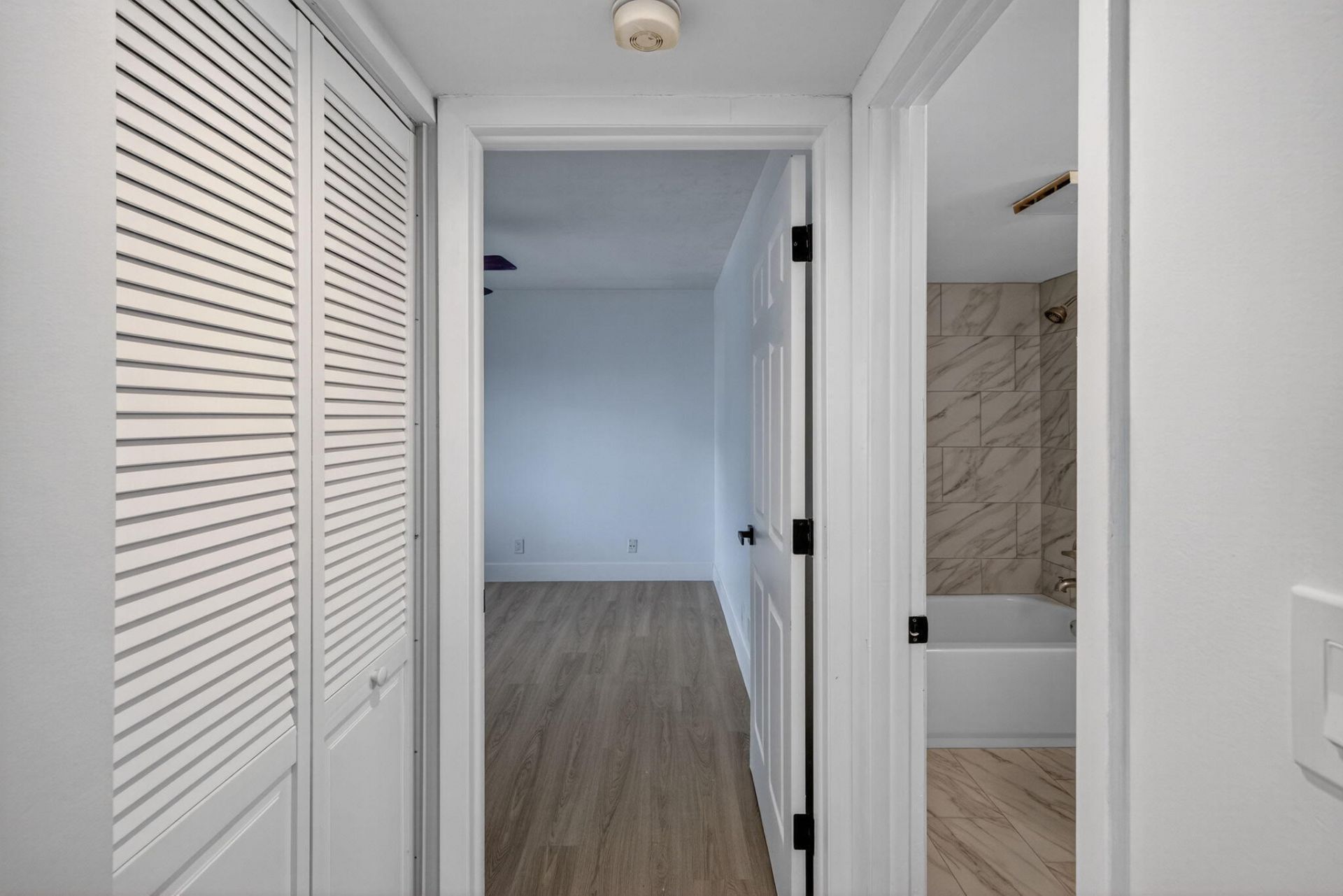 14375 Strathmore Lane, Unit 303, Delray Beach, FL 33446 Photo