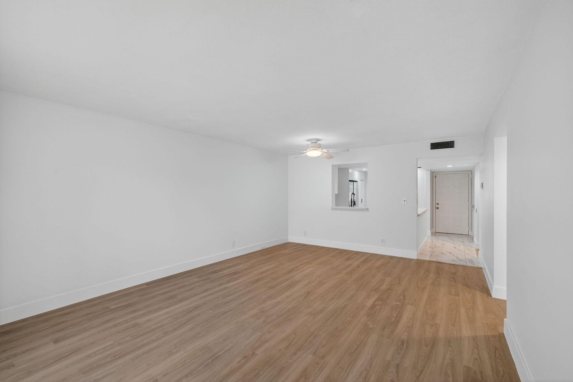 14375 Strathmore Lane, Unit 303, Delray Beach, FL 33446 Photo