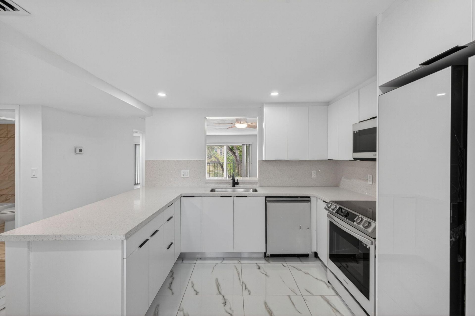 14375 Strathmore Lane, Unit 303, Delray Beach, FL 33446 Photo