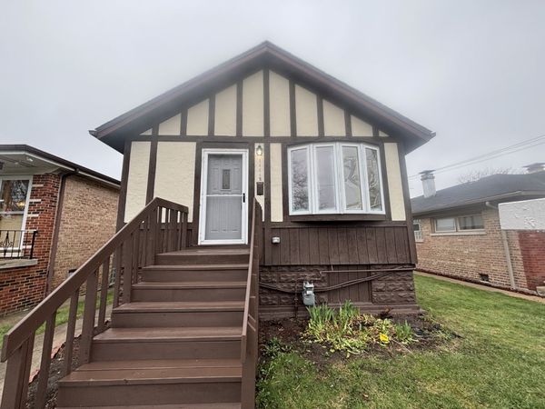 11118 S Trumbull Avenue, Chicago, IL 60655