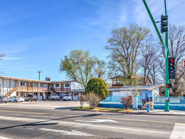 390 W Williams Avenue, Fallon, NV 89406