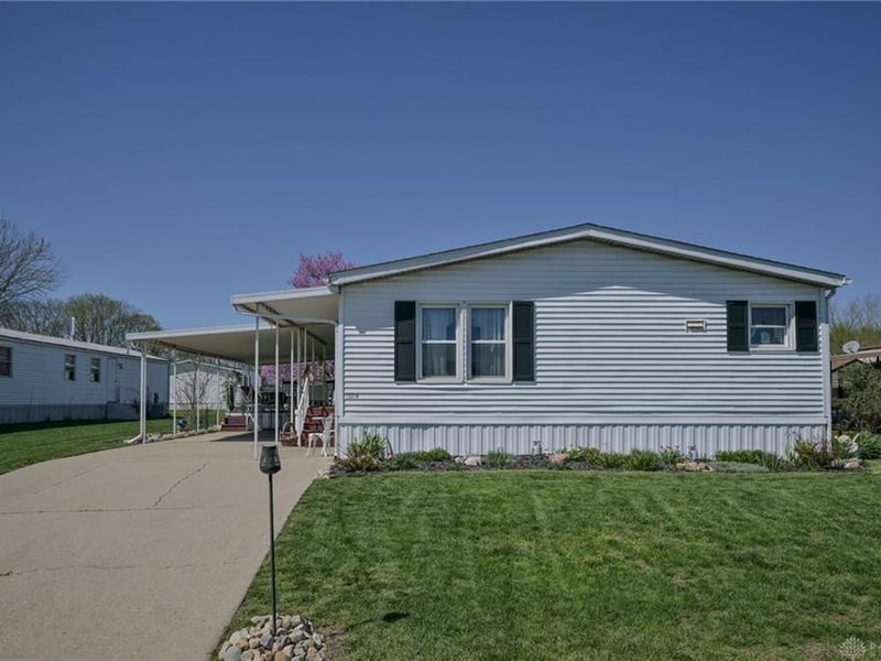 12218 Sandi Lane, Medway, OH 45341 Photo 2