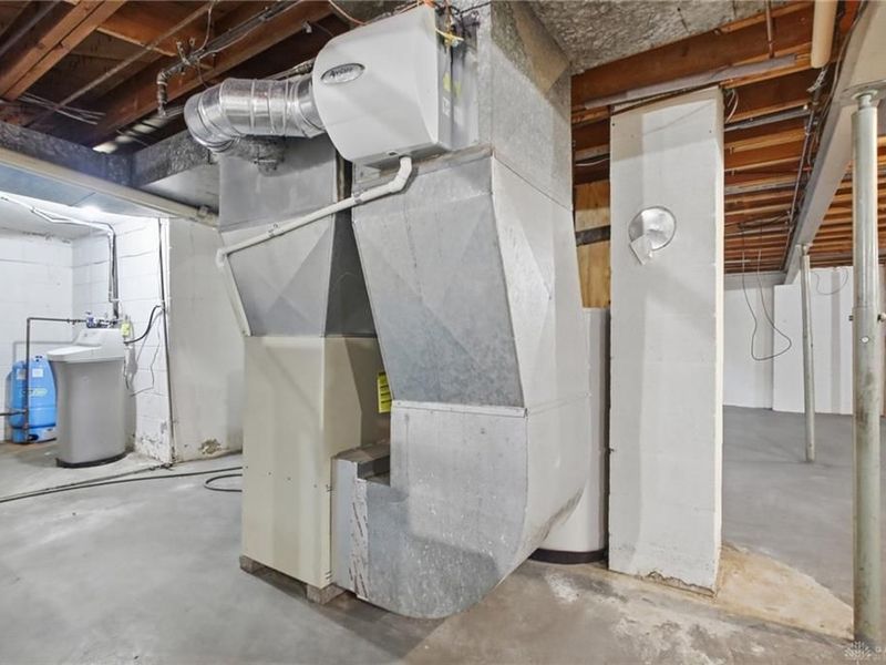 814 Wellington Drive, Springfield Township, OH 45506 Photo 42