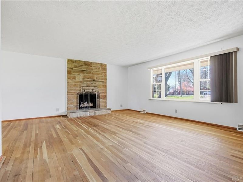 814 Wellington Drive, Springfield Township, OH 45506 Photo 7