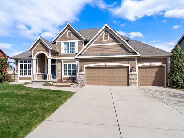 215 SW Stonegate Drive, Ankeny, IA 50023