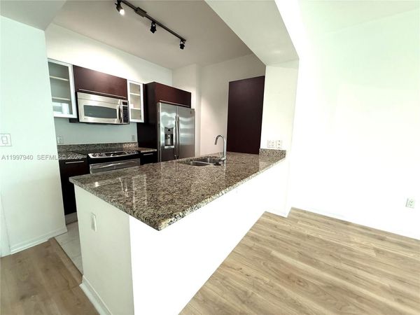 951 Brickell Ave, Unit 1103, Miami, FL 33131