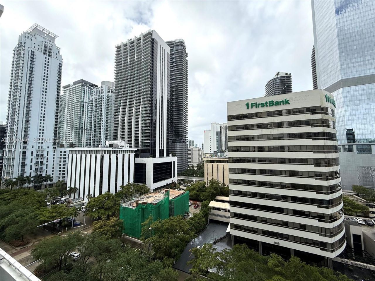 951 Brickell Ave, Unit 1103, Miami, FL 33131 Photo