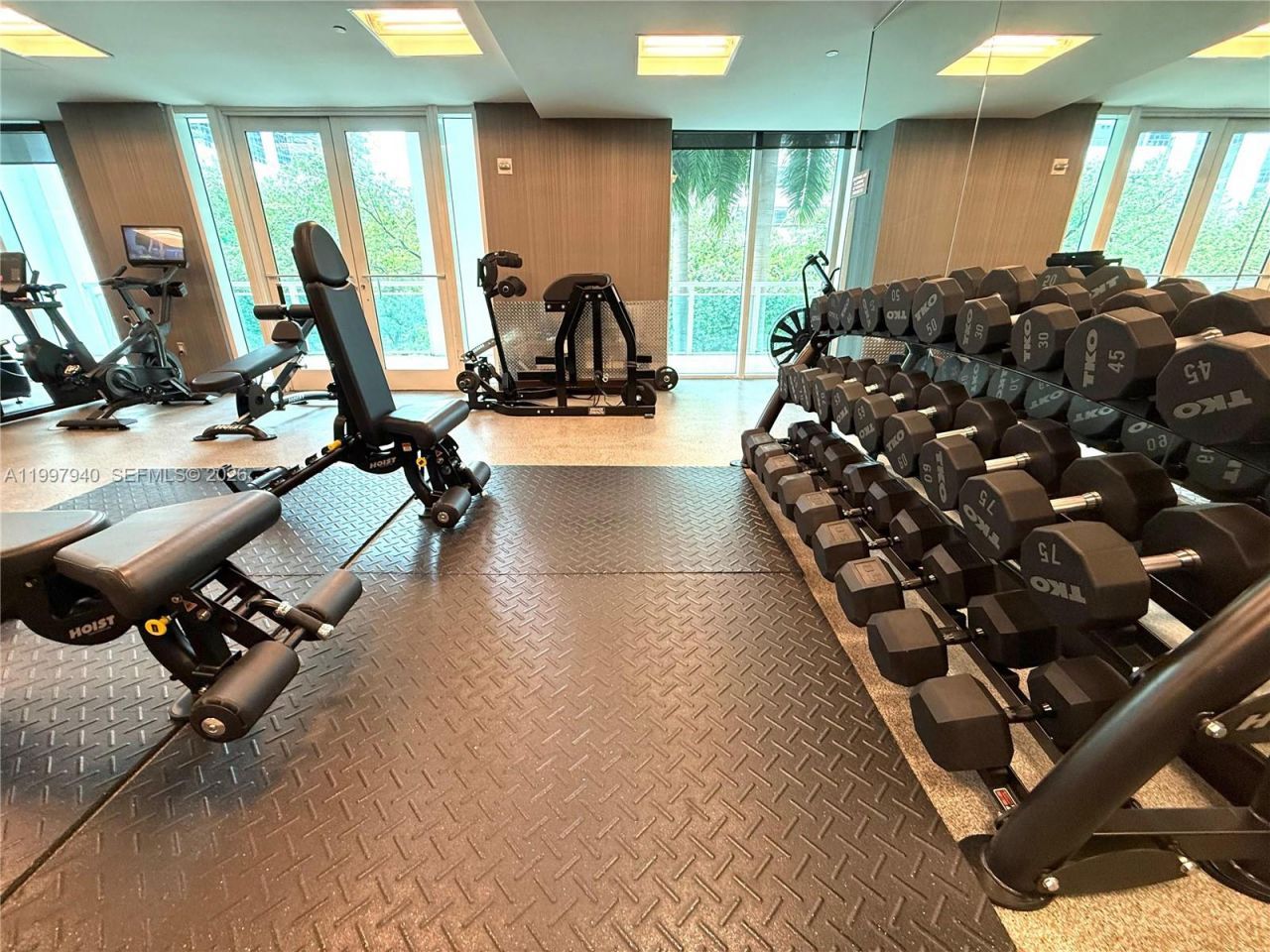 951 Brickell Ave, Unit 1103, Miami, FL 33131 Photo