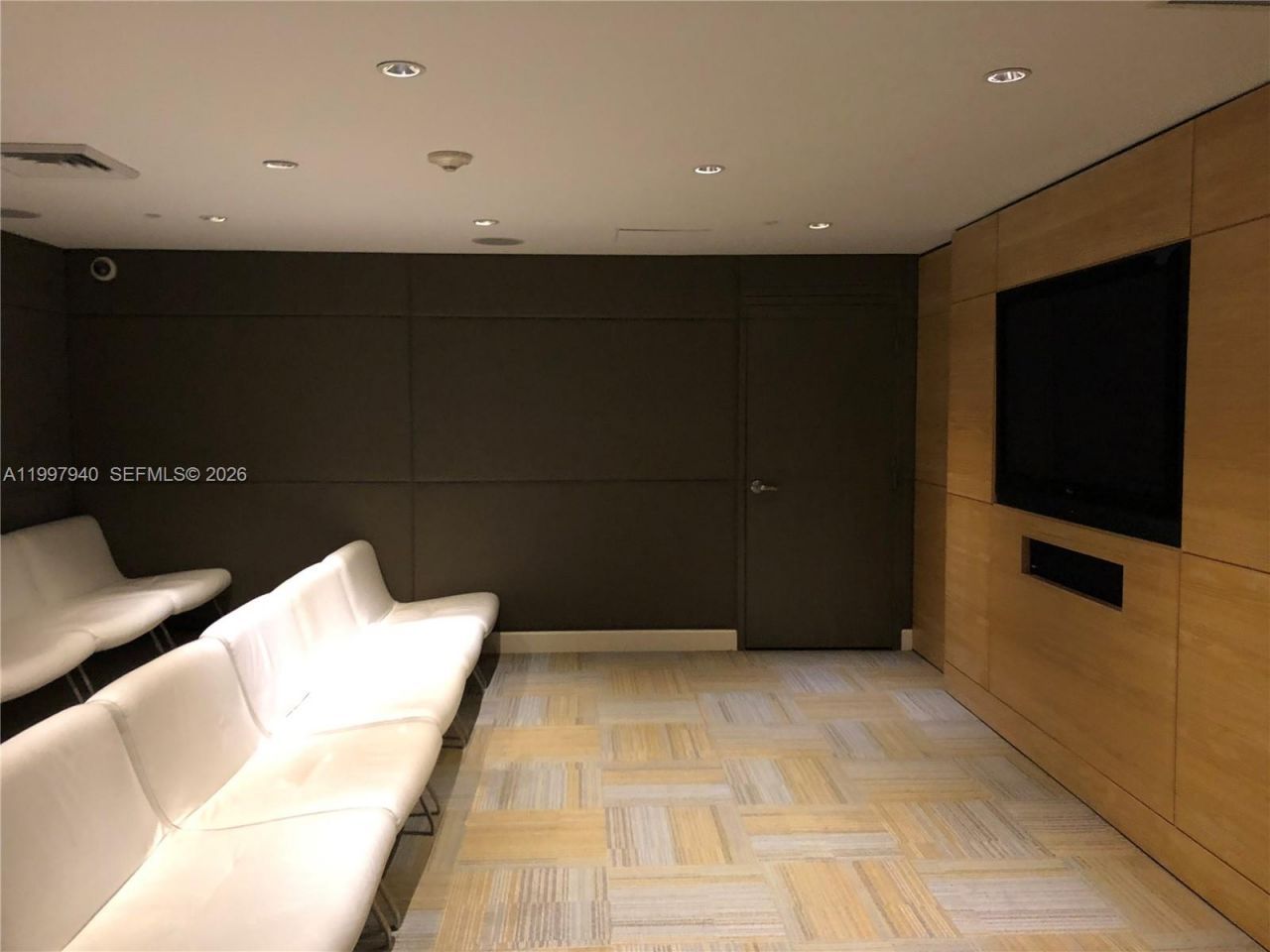 951 Brickell Ave, Unit 1103, Miami, FL 33131 Photo