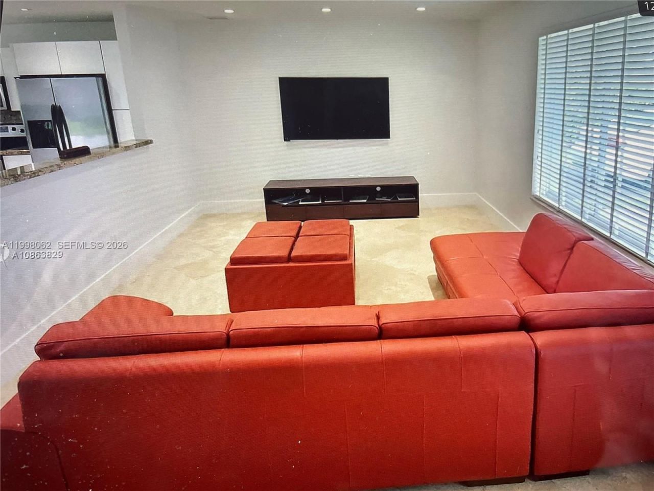 10900 SW 107th Ave , Miami, FL 33176 Photo