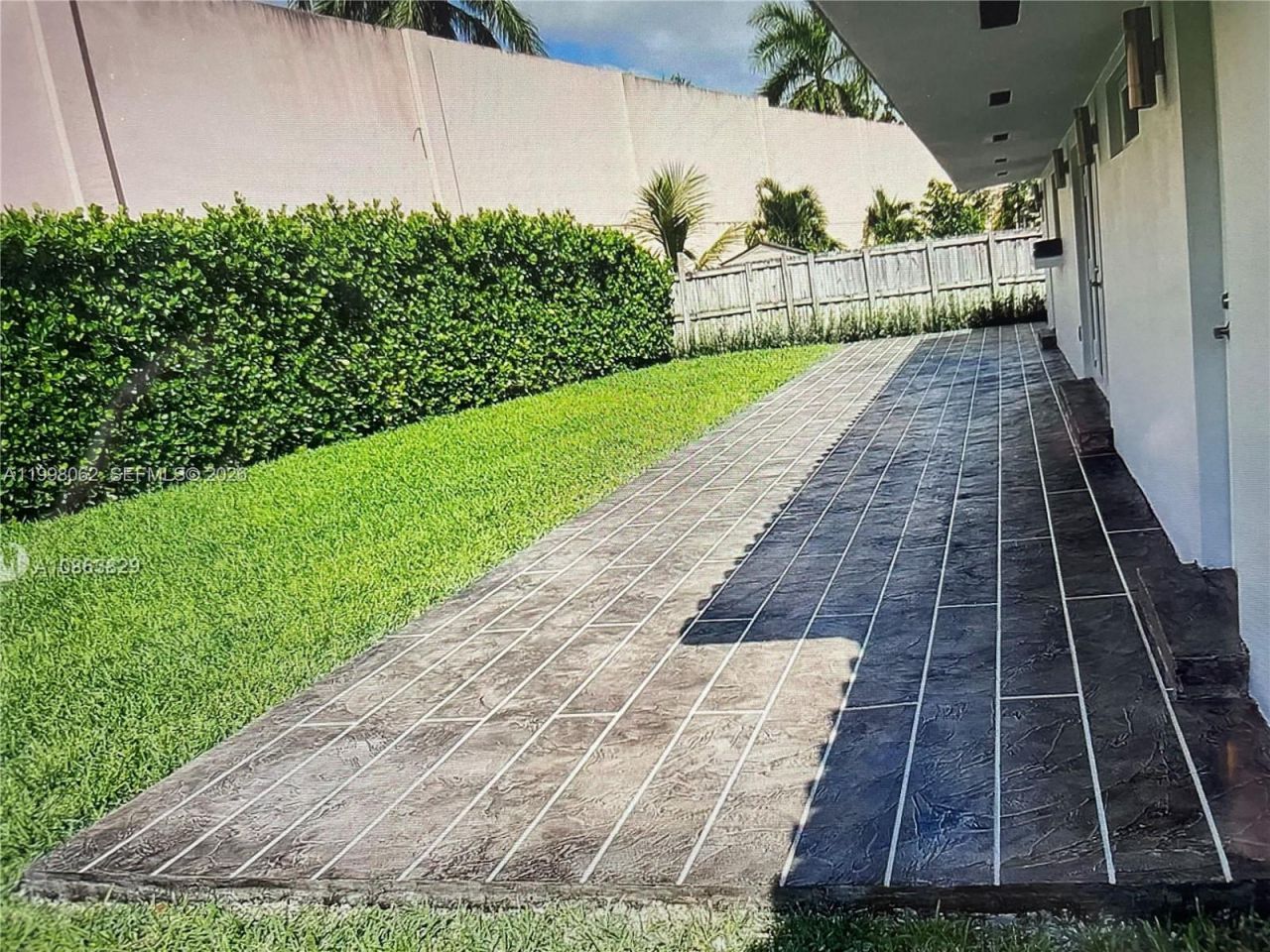 10900 SW 107th Ave , Miami, FL 33176 Photo