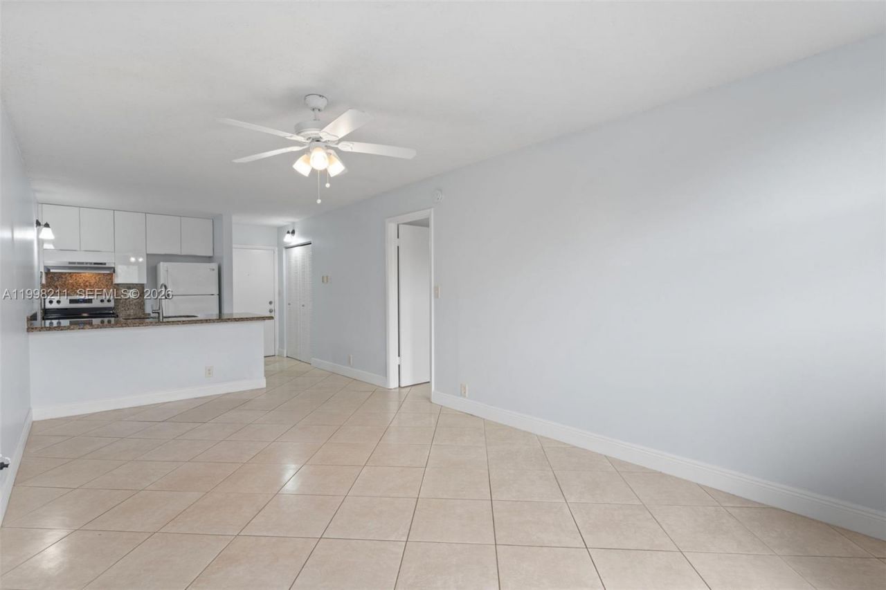 2771 Riverside Dr, Unit 316-A, Coral Springs, FL 33065 Photo
