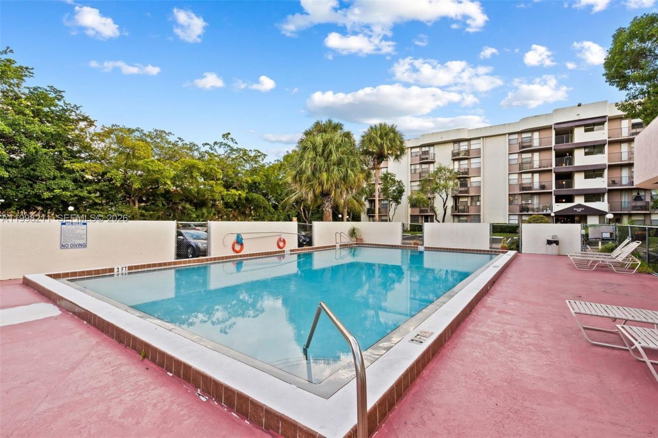 2771 Riverside Dr, Unit 316-A, Coral Springs, FL 33065 Photo