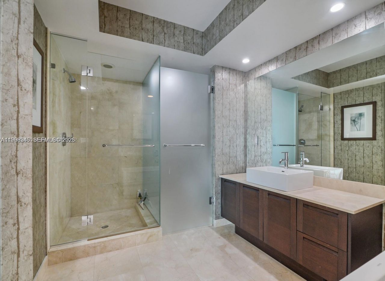 150 Sunny Isles Blvd, Unit 1-1801, Sunny Isles Beach, FL 33160 Photo