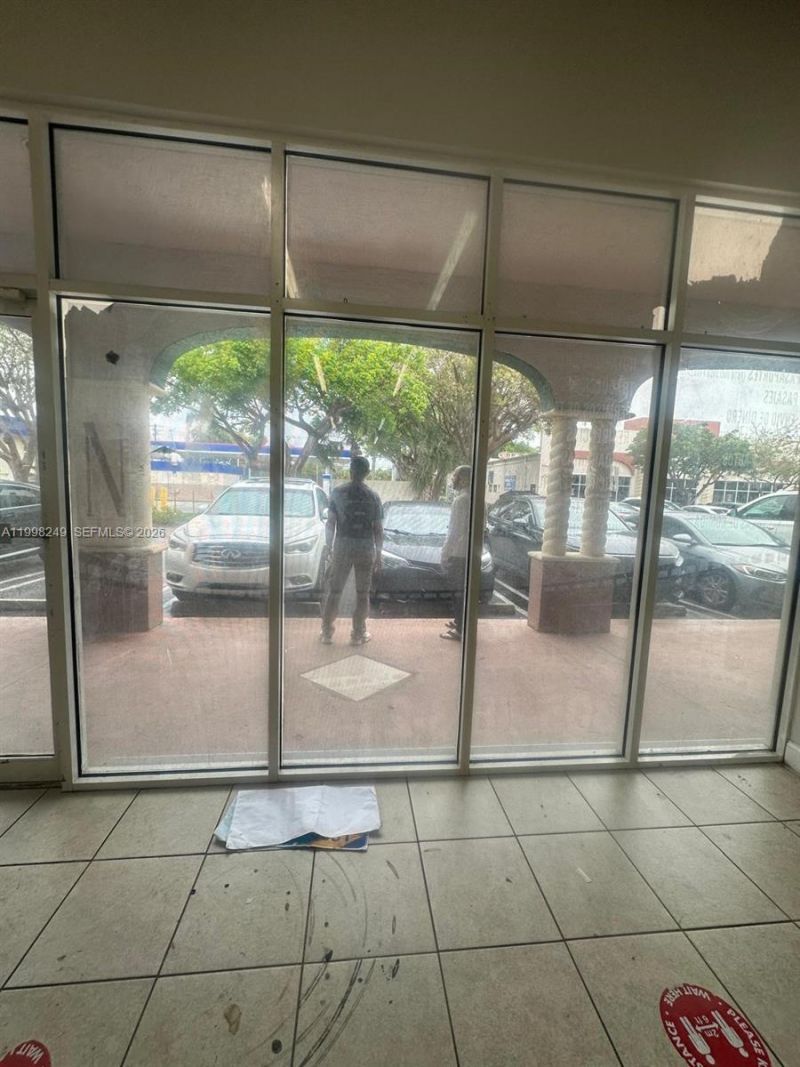 15648 SW 72nd St, Miami, FL 33193 Photo