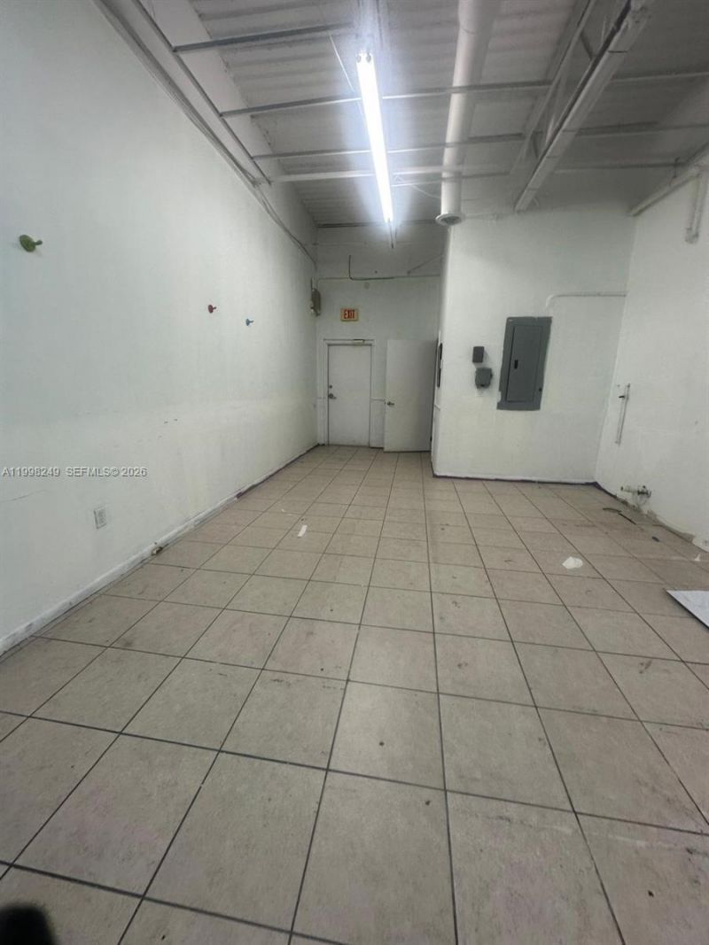 15648 SW 72nd St, Miami, FL 33193 Photo