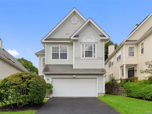 132 Benefield Boulevard , Peekskill, NY 10566