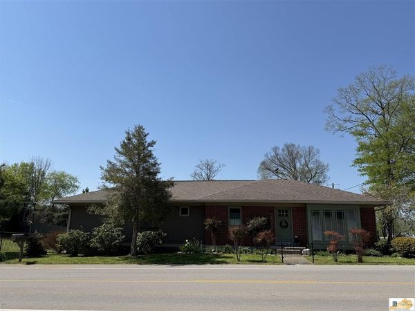 404 E Union Street , Munfordville, KY 42765