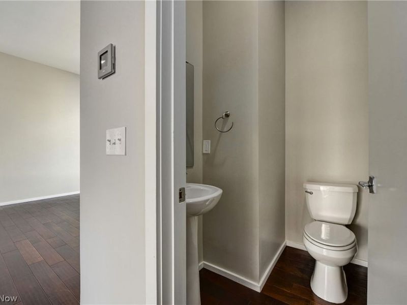 1320 W 58th Street, Cleveland, OH 44102 Photo 14