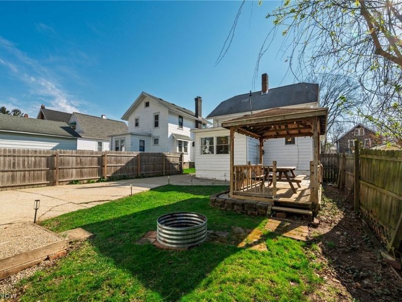 1106 Collinwood Avenue, Akron, OH 44310 Photo 22