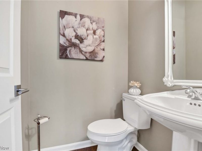 607 Parkside Drive, Avon Lake, OH 44012 Photo 18