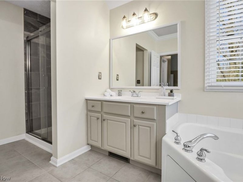 607 Parkside Drive, Avon Lake, OH 44012 Photo 30