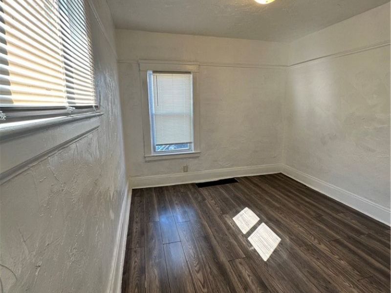 837 Wayside Road, Unit 2, Cleveland, OH 44110 Photo 11