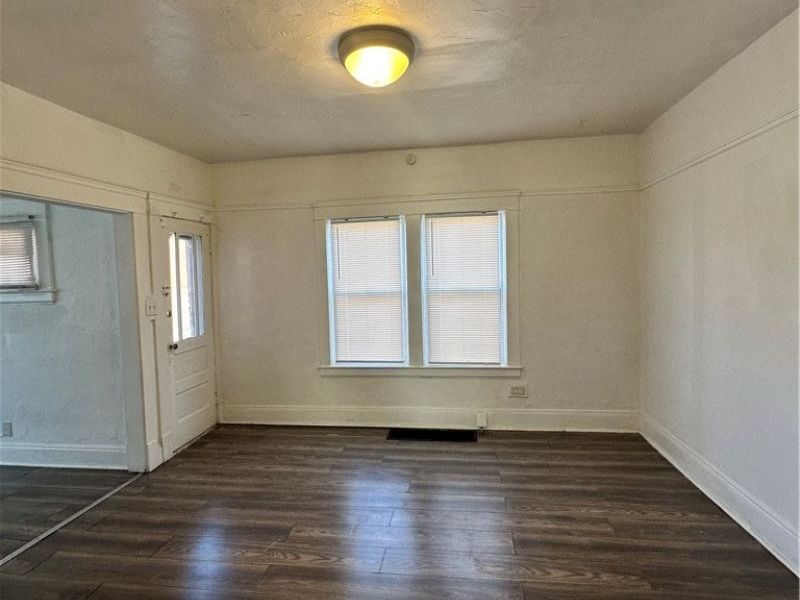 837 Wayside Road, Unit 2, Cleveland, OH 44110 Photo 6