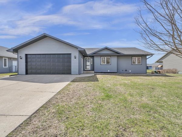 841 29th Street, Spirit Lake, IA 51360