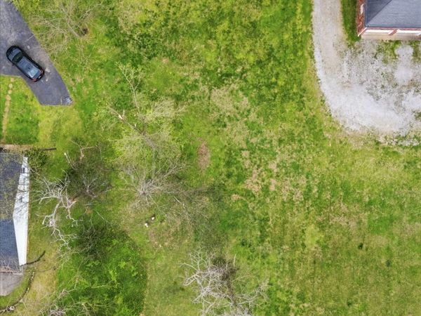 209 Hicks Rd, Nashville, TN 37221