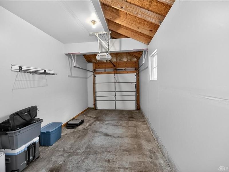 1322 Ironwood Drive, Turtlecreek Township, OH 45036 Photo 9