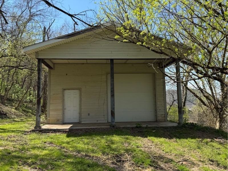 56624 Boyd Avenue, Bridgeport, OH 43912 Photo 12