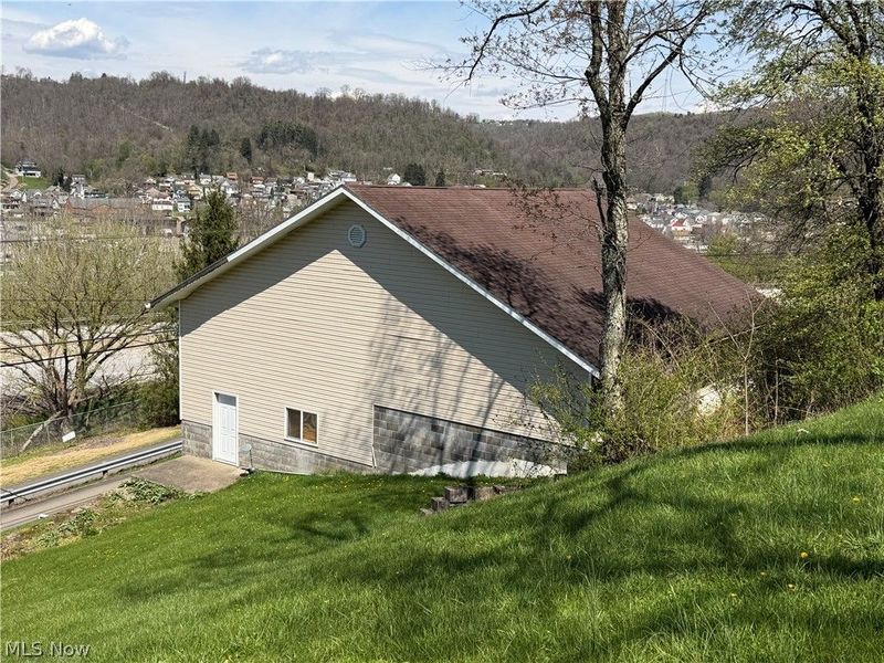 56624 Boyd Avenue, Bridgeport, OH 43912 Photo 7