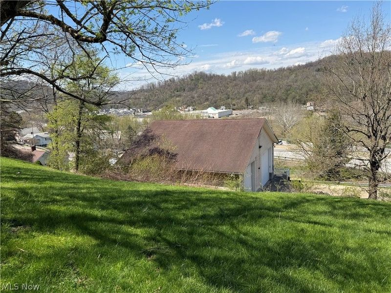 56624 Boyd Avenue, Bridgeport, OH 43912 Photo 9