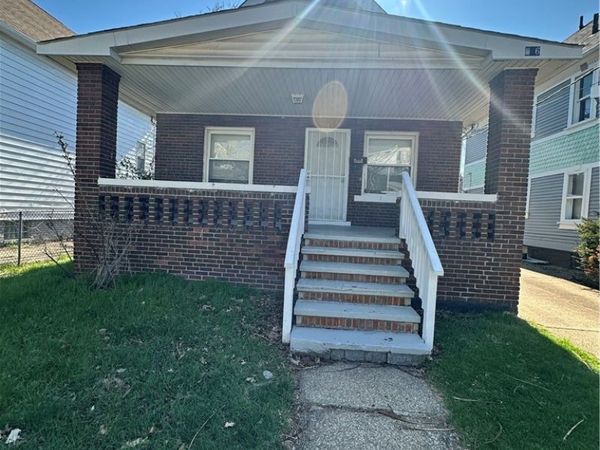 816 London Road, Unit Down, Cleveland, OH 44110