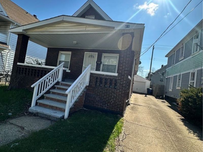 816 London Road, Unit Down, Cleveland, OH 44110 Photo 2