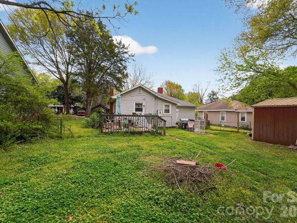 1043 Wellman Street , Gastonia, NC 28054