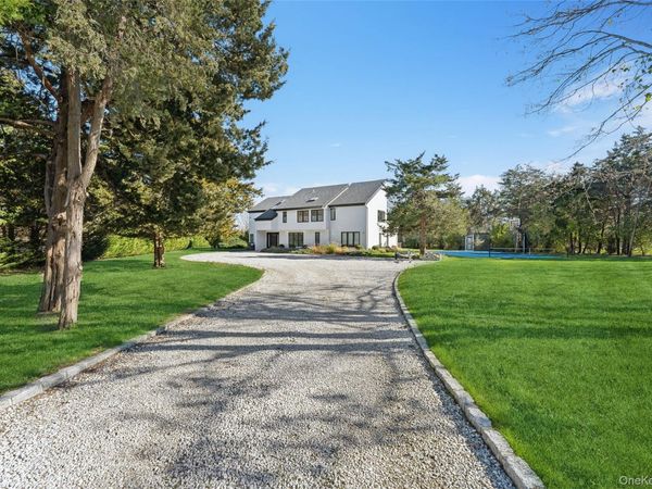 32 Tanners Neck Lane , Westhampton, NY 11977