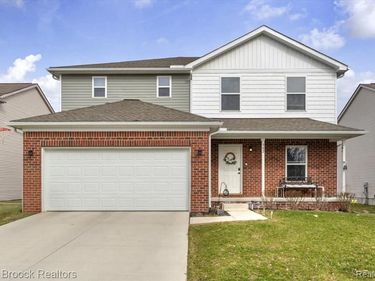 302 Shari Street, Pontiac, MI 48341