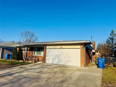 28142 Liberty Drive , Warren, MI 48092