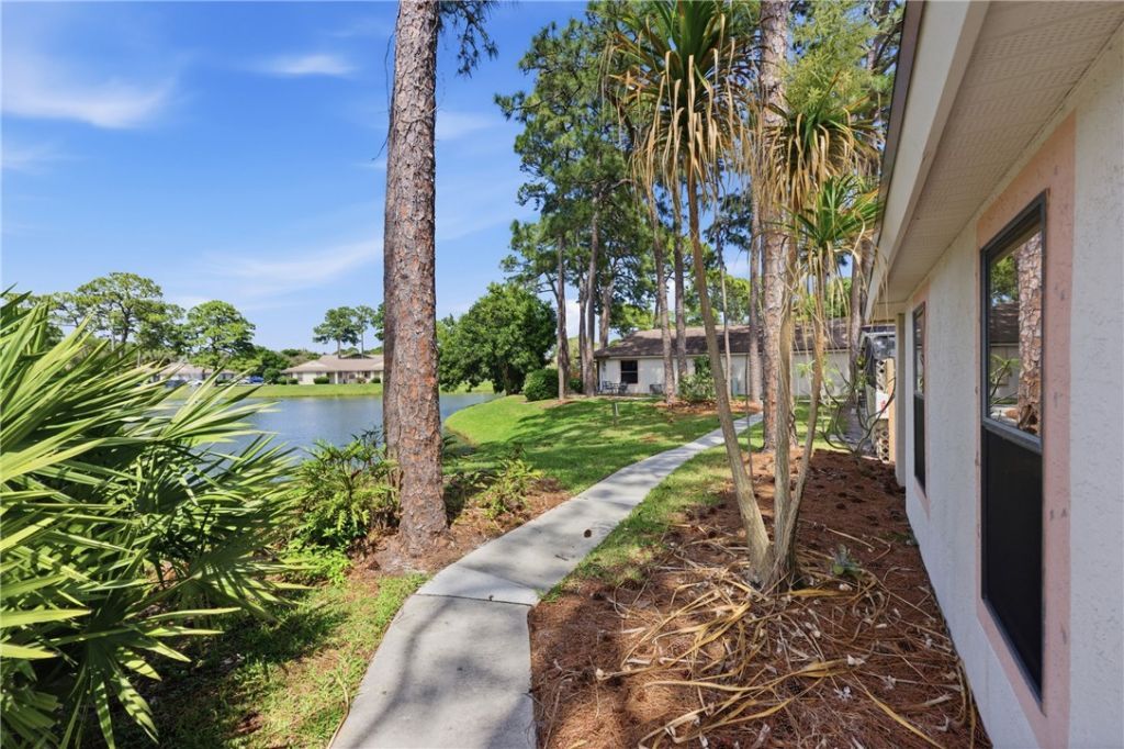 2835 Stoneway Lane, Unit D, Fort Pierce, FL 34982 Photo