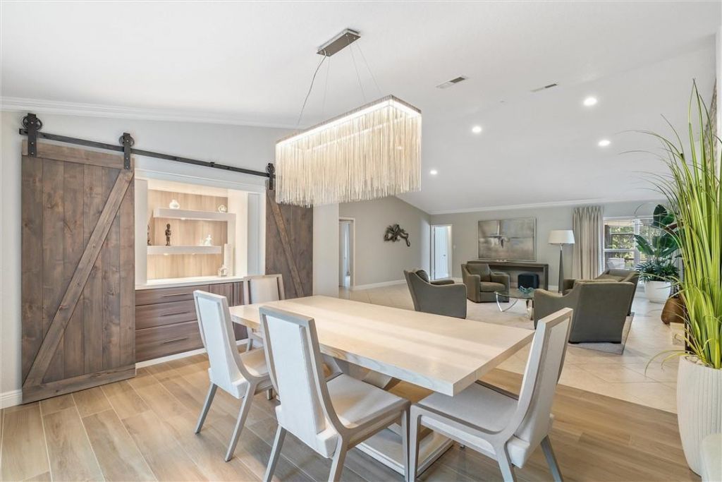 2445 Lakes Drive, Deerfield Beach, FL 33442 Photo