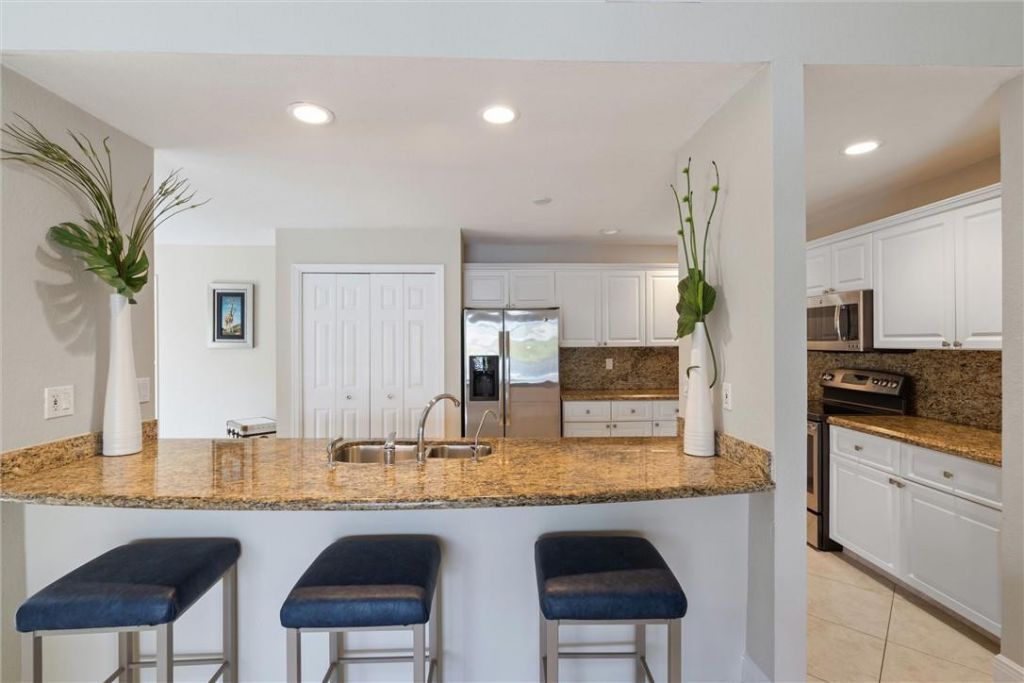 2445 Lakes Drive, Deerfield Beach, FL 33442 Photo