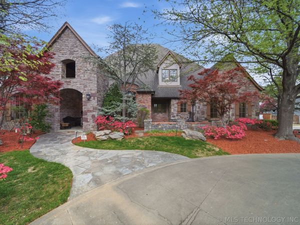 4505 Columbia Avenue, Tulsa, OK 74105