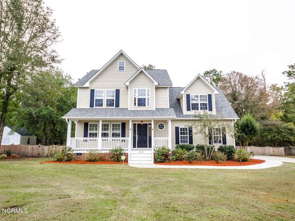 1651 Chadwick Shores Drive, Sneads Ferry, NC 28460