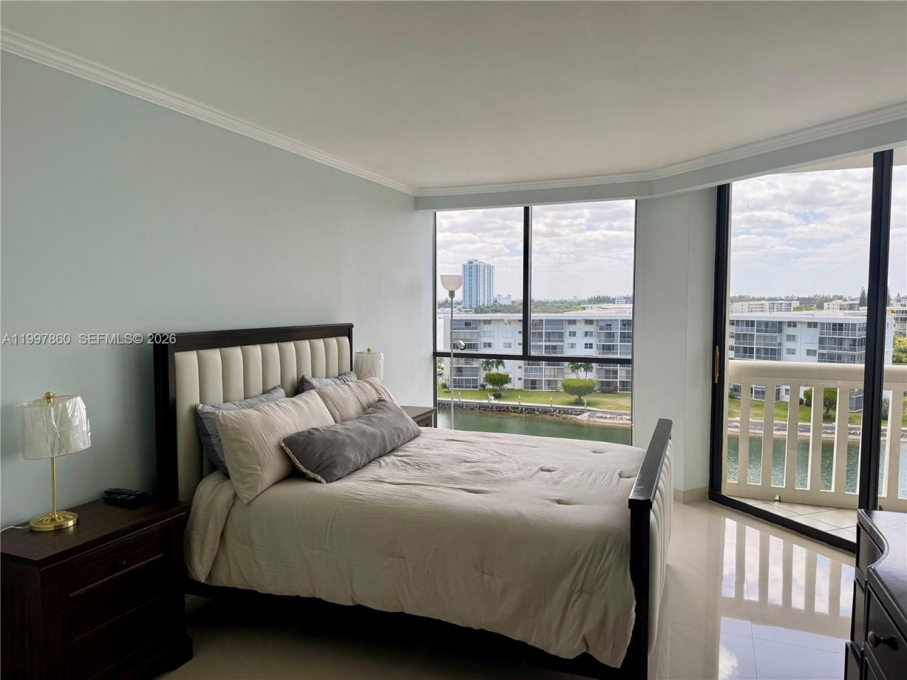 1000 Island Bl , Unit 710, Aventura, FL 33160 Photo